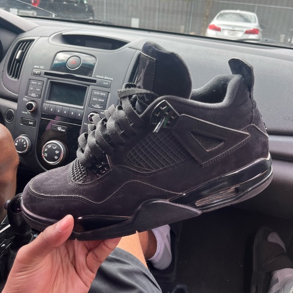 Jordan Black cat 4’s